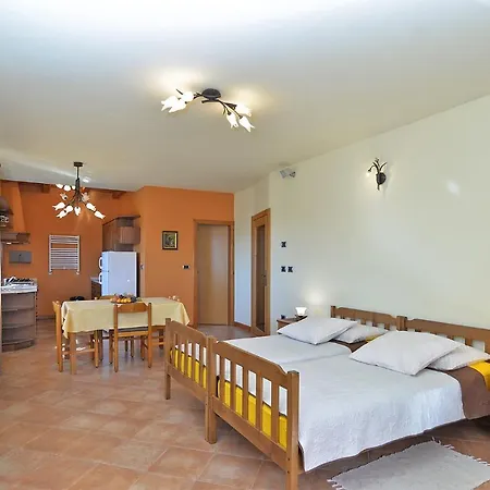Apartments Ana 379 Rovinj Exterior photo