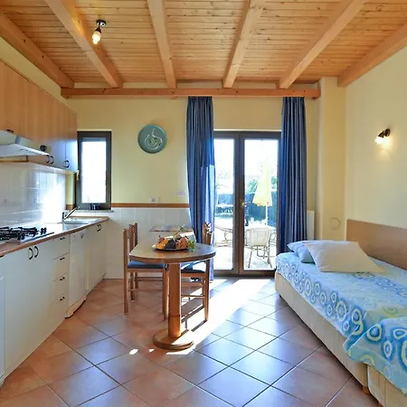Apartments Ana 379 Rovinj Exterior photo