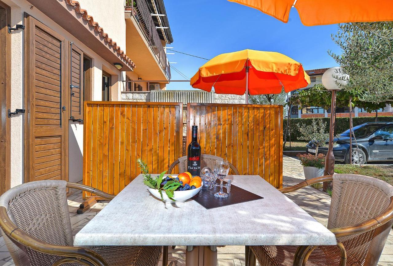 Apartment Ana 379